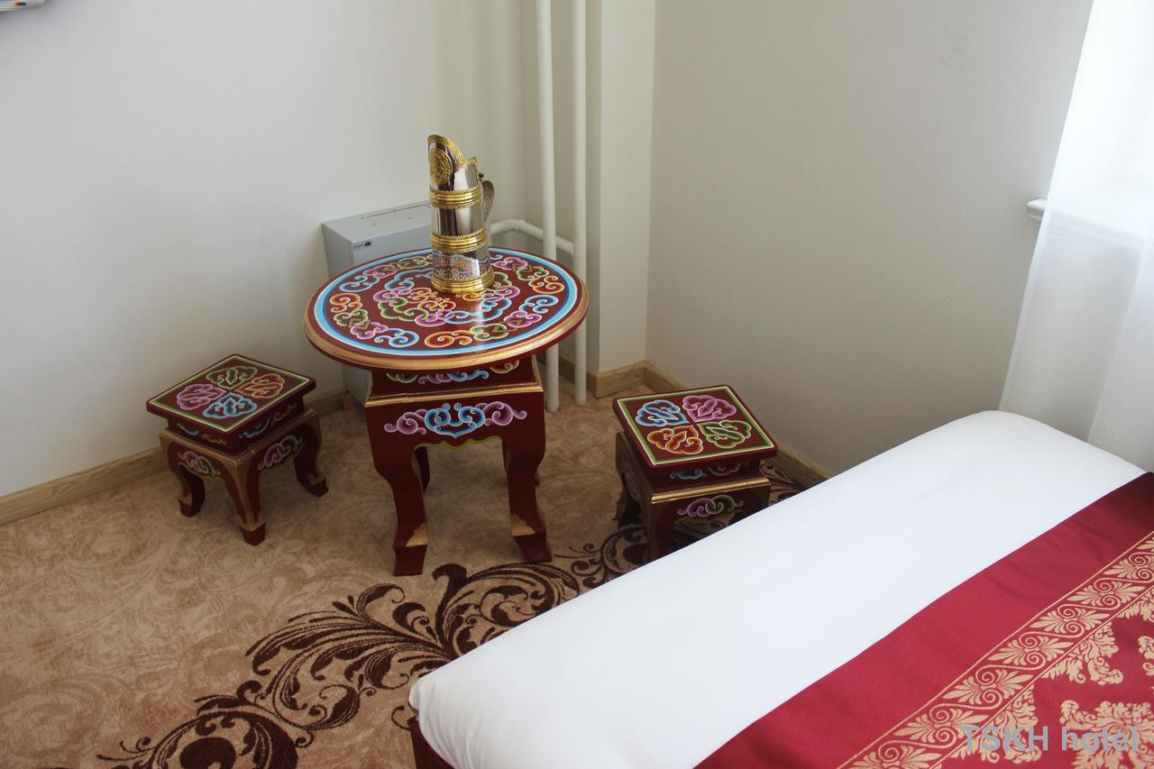 Tsetsen Khangai Hotel Ulan Bator Exteriör bild